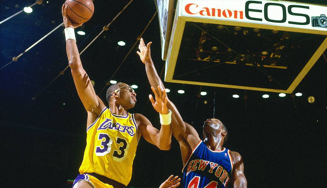 kareem-abdul-jabbar-le-grand-mechant-flou